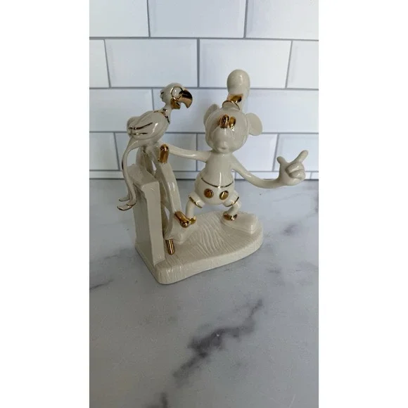 LENOX Disney Showcase Mickey Mouse Steamboat Willie Figurine 6"  White & Gold - Picture 2 of 8